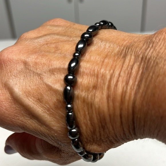 🐳Handmade Bracelet Black Beaded - Picture 5 of 5